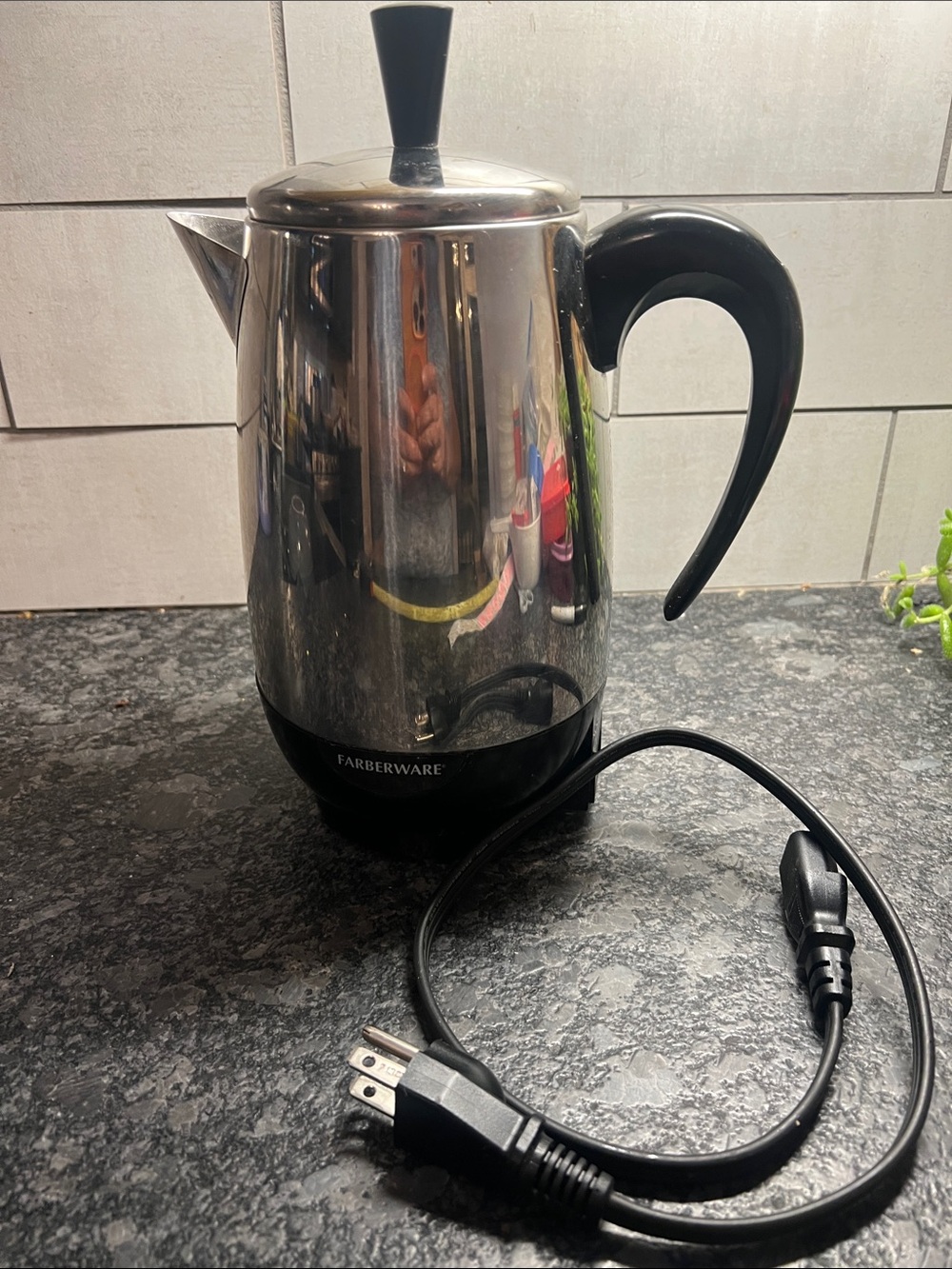 8 cup Farberware Stainless Steel Electric Percolator with Black Handle.